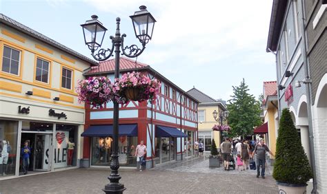 designer outlet roermond foto's